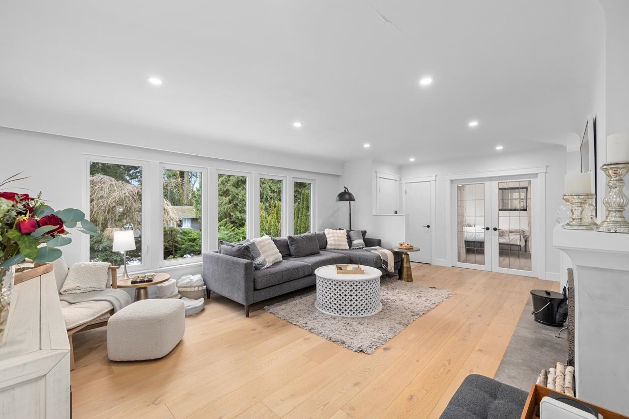 Breakfast Nook Photo of 2524 Bendale Road, North Vancouver, BC